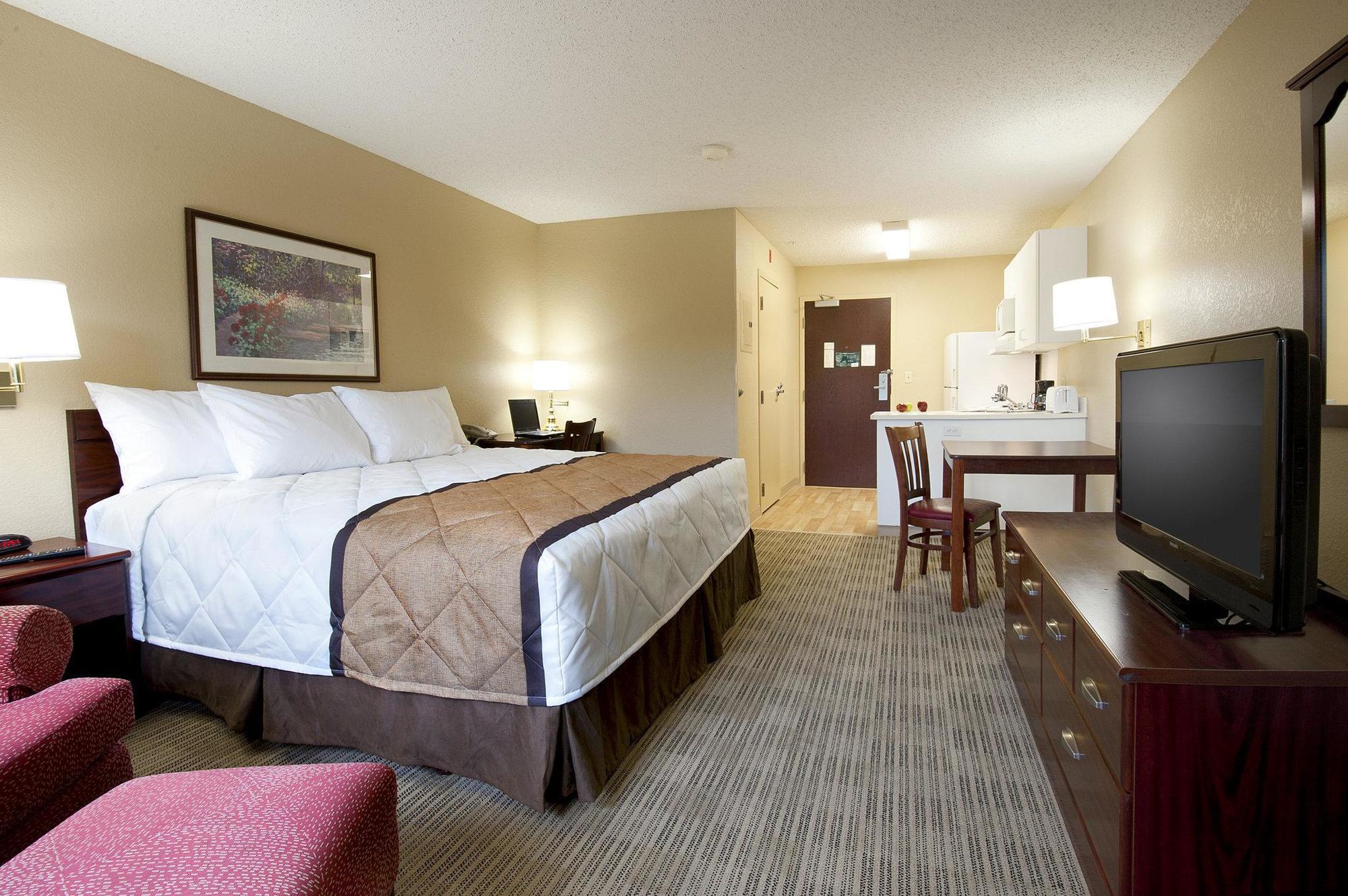 Extended Stay America Select Suites - Jacksonville - Southside - St Johns Towne Ctr Exterior photo